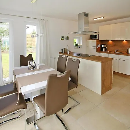 Min Kaat, Дом отдыха *